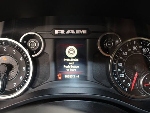 Used 2020 RAM 1500 Big Horn AWD/4WD image 31