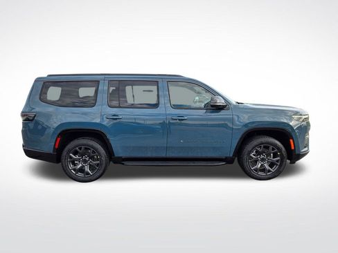 New 2026 Jeep Grand Wagoneer Limited AWD/4WD image 2