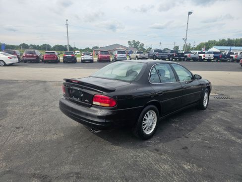 Used 2000 Oldsmobile Intrigue GL FWD image 5