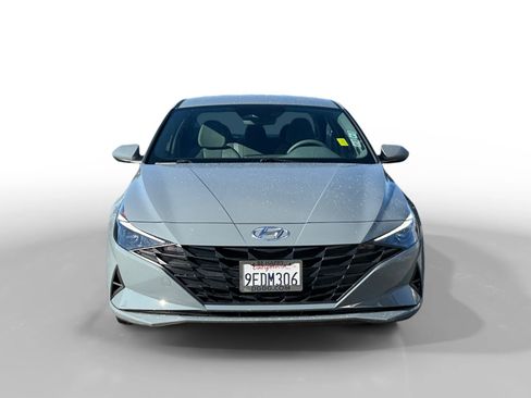 Certified 2023 Hyundai Elantra SEL image 8