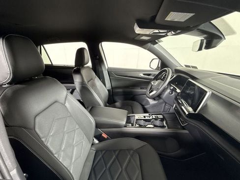 New 2026 Volkswagen Atlas Cross Sport SE AWD/4WD image 14