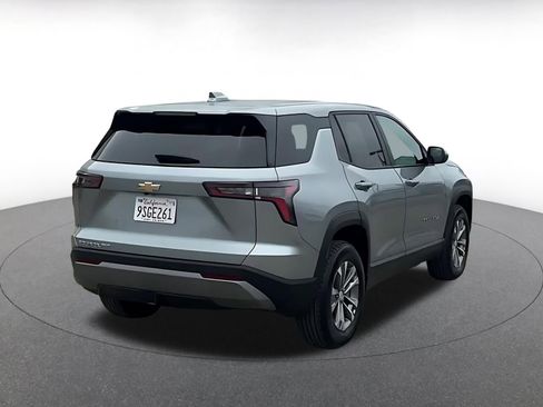 Used 2025 Chevrolet Equinox LT image 14