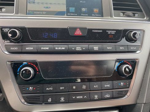 Used 2015 Hyundai Sonata Limited w/ Option Group 06 image 21