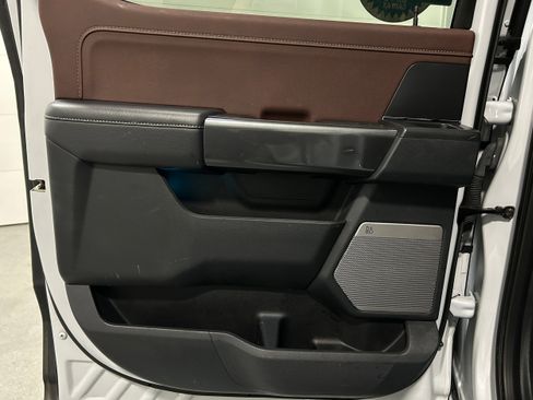 Used 2021 Ford F150 Lariat w/ Equipment Group 502A High image 27