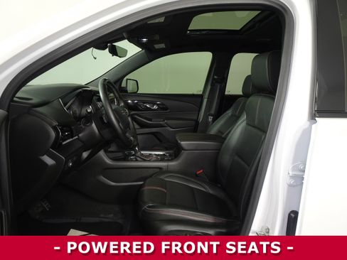 Used 2023 Chevrolet Traverse RS image 4