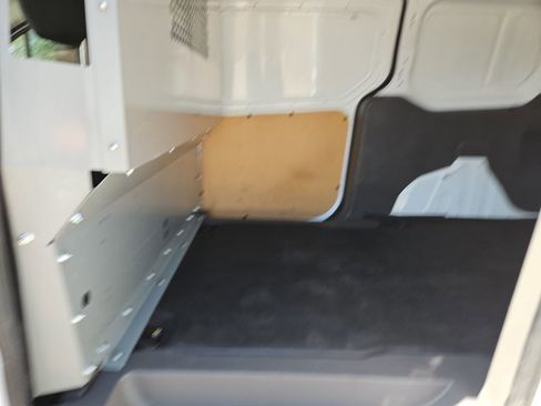 Used 2020 Ford Transit Connect XL FWD image 15