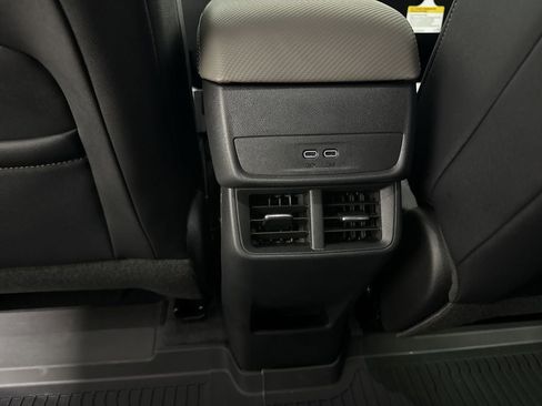 New 2026 Chevrolet Equinox LT w/ Convenience Package II image 22