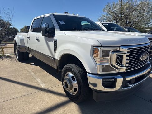 Used 2020 Ford F350 King Ranch w/ King Ranch Ultimate Package image 3