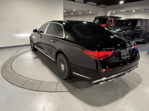 Used 2022 Mercedes-Benz Maybach S 580 4MATIC image 11