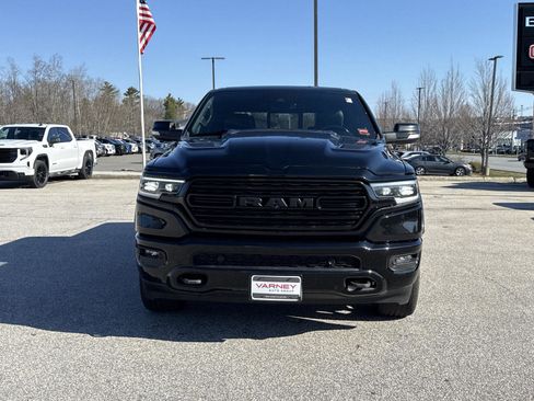 Used 2020 RAM 1500 Limited w/ Black Appearance Package AWD/4WD image 2