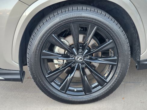 Certified 2023 Lexus NX 450h+ F Sport image 10