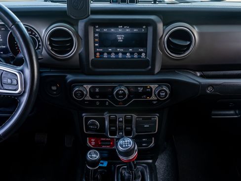 Used 2021 Jeep Gladiator Rubicon w/ LED Lighting Group image 22