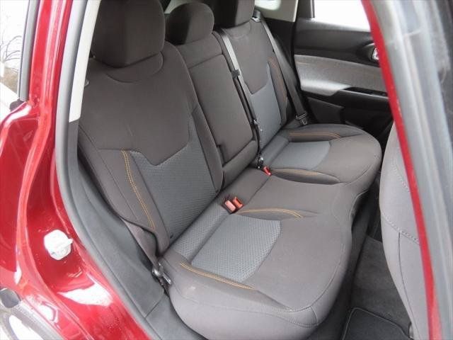Certified 2022 Jeep Compass Sport AWD/4WD image 34