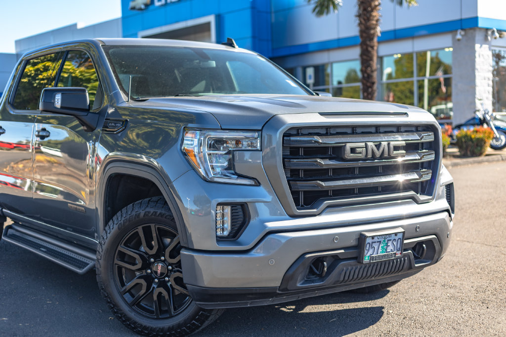Used 2020 GMC Sierra 1500 Elevation w/ Elevation Value Package AWD/4WD image 3