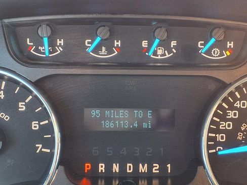 Used 2013 Ford F150 XLT w/ Trailer Tow Pkg AWD/4WD image 17