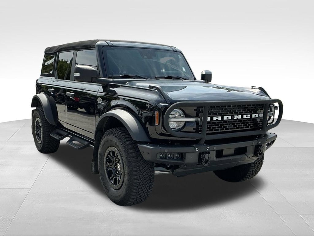 Used 2024 Ford Bronco Wildtrak AWD/4WD image 16