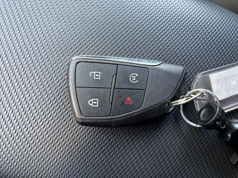 Used 2025 Chevrolet Equinox LT AWD/4WD image 22