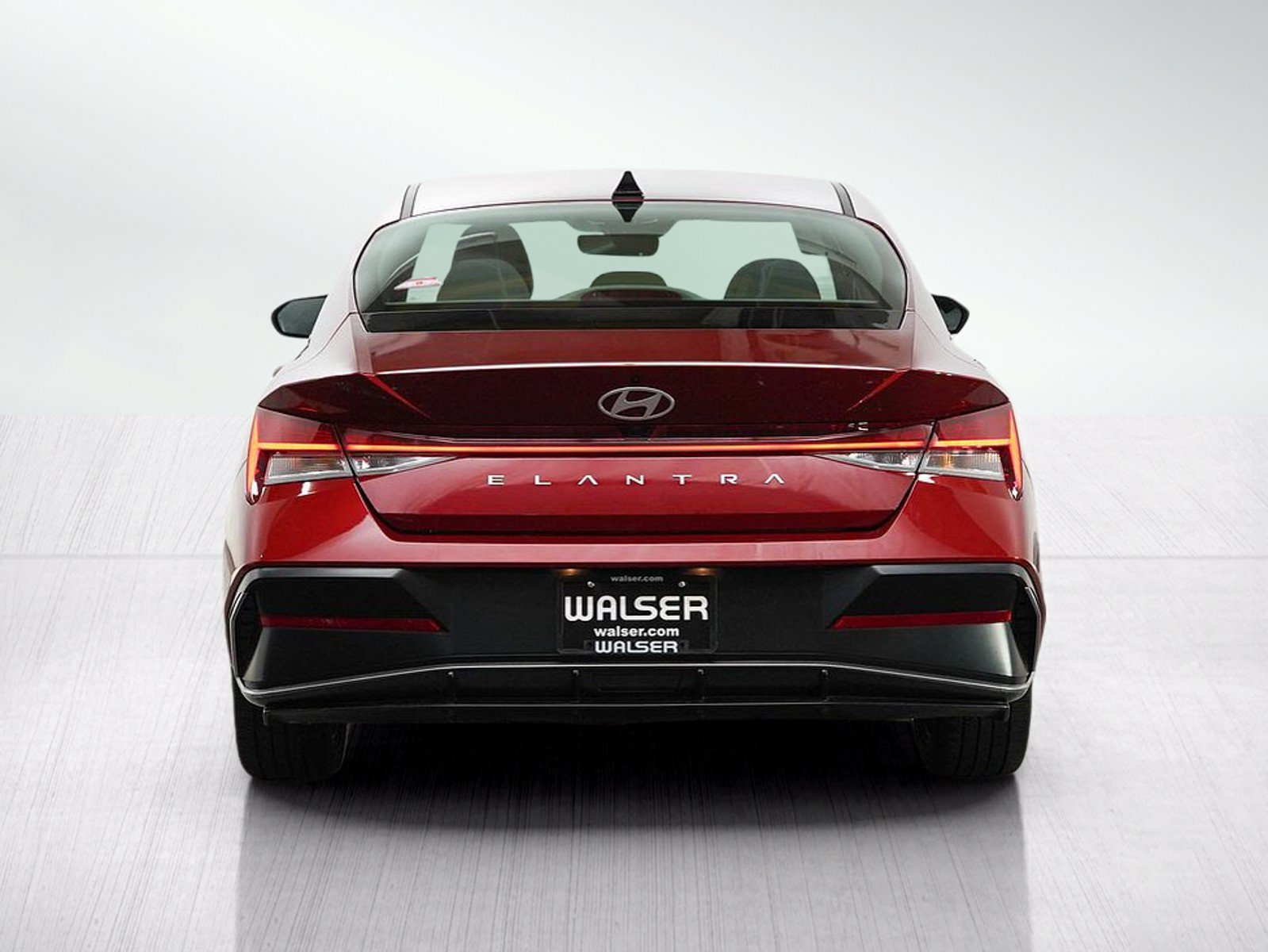 Used 2025 Hyundai Elantra SEL FWD image 4