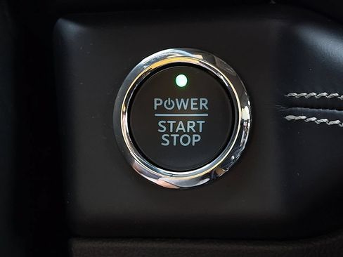 Used 2023 Ford F150 Lightning Platinum AWD/4WD image 16