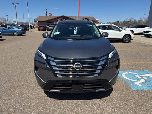 New 2026 Nissan Rogue Platinum w/ Platinum Premium Package AWD/4WD image 2