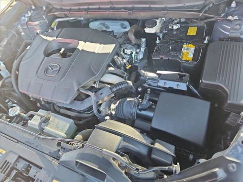 Used 2025 MAZDA CX-5 Carbon Edition image 23
