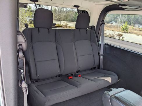 Used 2023 Jeep Wrangler Willys image 40