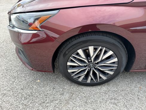 Used 2023 Nissan Altima 2.5 SV w/ SV Premium Package FWD image 31