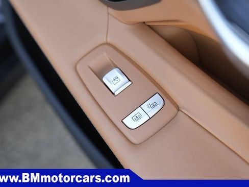 Used 2020 BMW 750i xDrive w/ Cold Weather Package AWD/4WD image 44