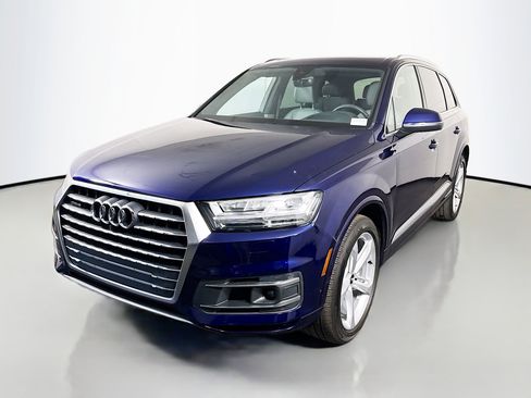 Used 2019 Audi Q7 3.0T Prestige image 4