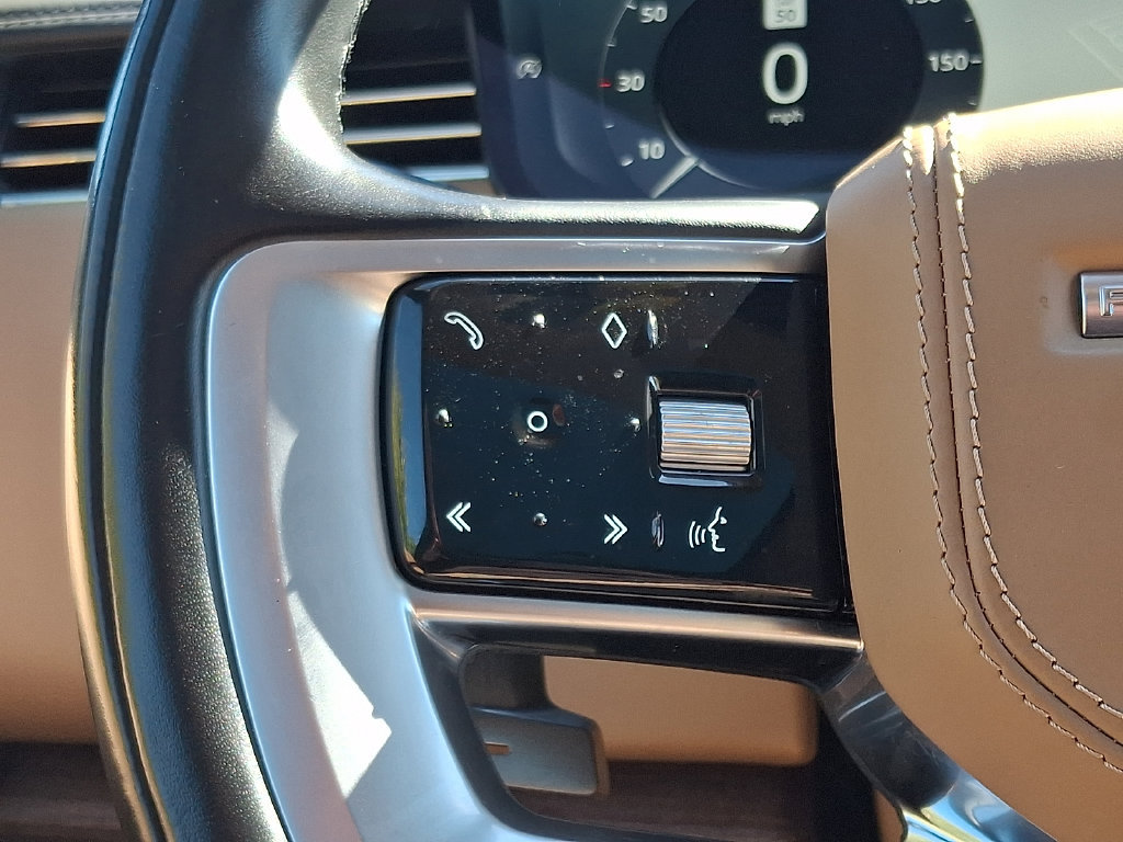 Used 2022 Land Rover Range Rover SE AWD/4WD image 21