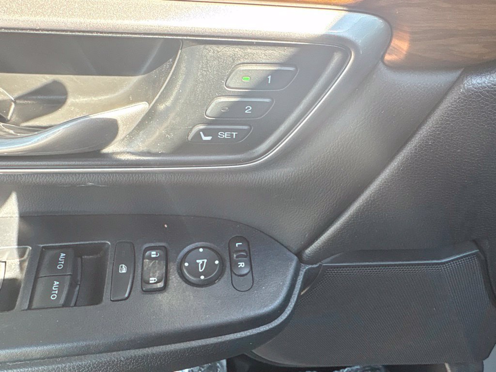 Used 2022 Honda CR-V EX-L image 12