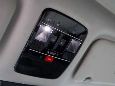 Used 2024 Hyundai Santa Fe Calligraphy image 21