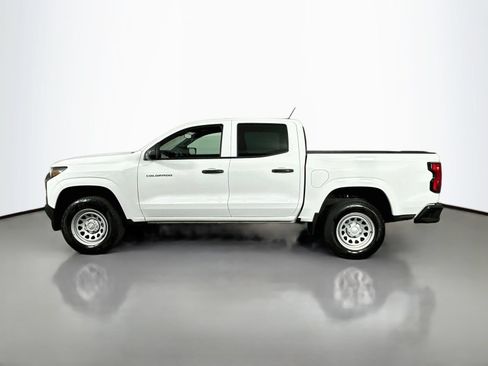 Used 2025 Chevrolet Colorado W/T w/ Advanced Trailering Package RWD image 5