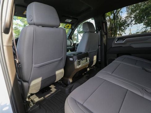 New 2025 GMC Sierra 2500 SLT w/ SLT Premium Package AWD/4WD image 27