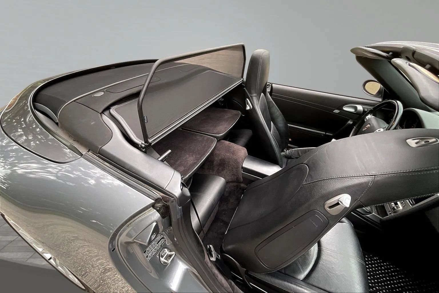 Used 2006 Porsche 911 Carrera RWD image 23