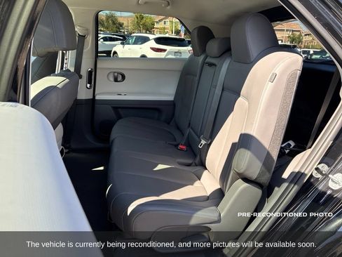Used 2025 Hyundai Ioniq 5 SEL RWD image 17