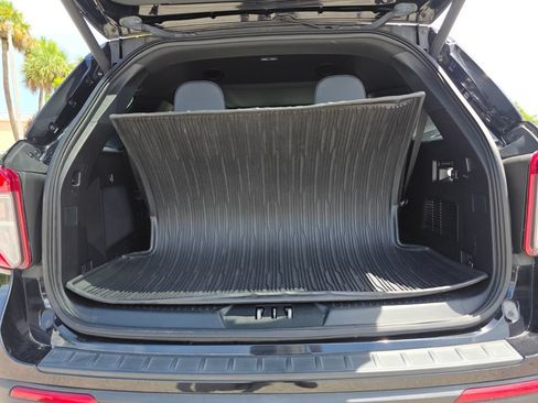 Used 2021 Ford Explorer ST w/ Equipment Group 401A AWD/4WD image 21
