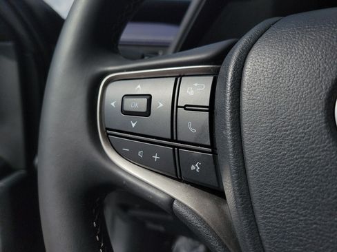 Used 2022 Lexus UX 200 w/ Accessory Package (Z2) FWD image 26