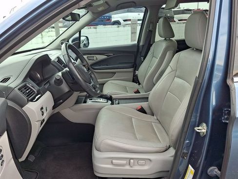 Used 2019 Honda Pilot Elite image 11