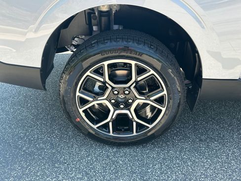 New 2026 Ford Maverick Lariat AWD/4WD image 35