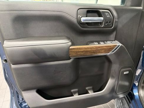 Used 2021 Chevrolet Silverado 1500 High Country RWD image 9