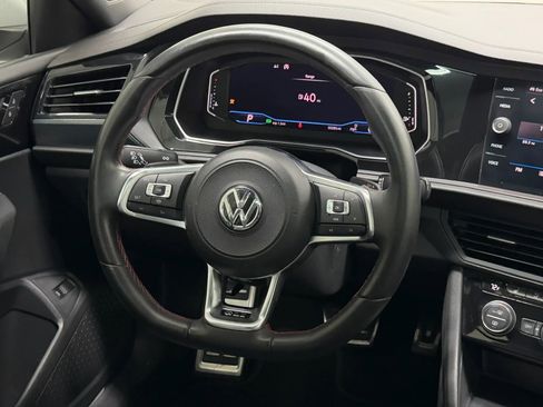 Used 2019 Volkswagen Jetta GLI FWD image 21
