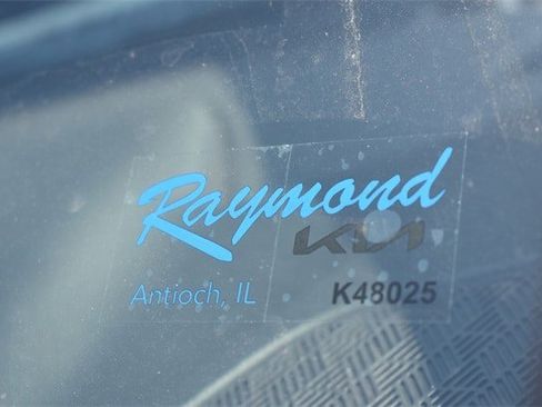 New 2026 Kia Carnival EX image 37