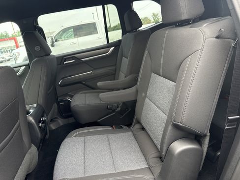 New 2026 GMC Acadia Elevation AWD/4WD image 24