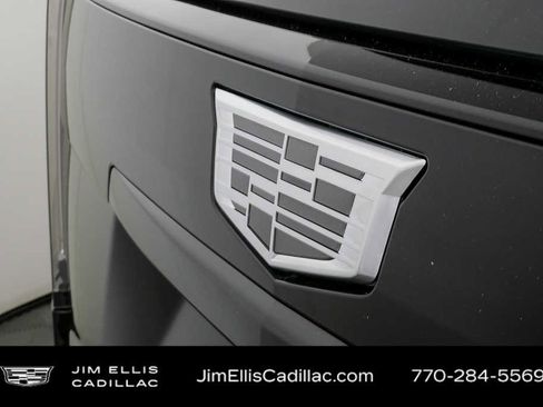 New 2026 Cadillac Escalade V w/ LPO, ONYX Package image 39