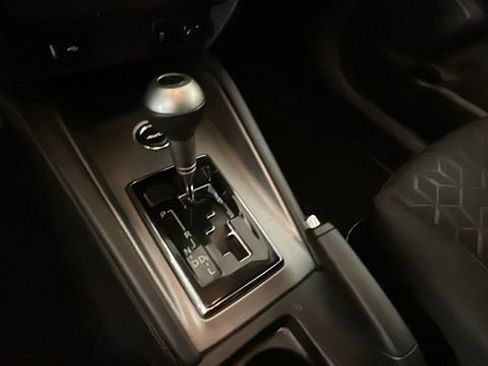 Used 2024 Mitsubishi Outlander Sport ES AWD/4WD image 21