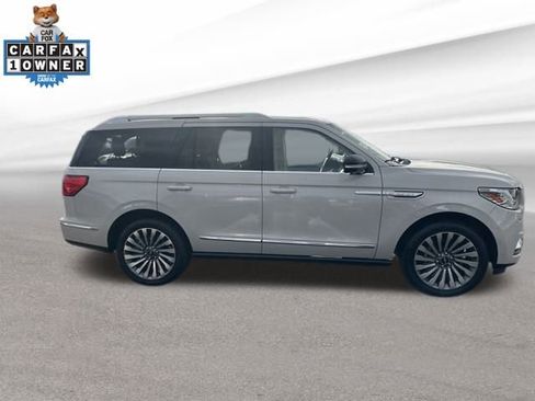 Used 2020 Lincoln Navigator Reserve w/ Luxury Package image 10