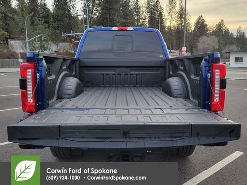 New 2026 Ford F250 Lariat w/ Black Appearance Package image 20