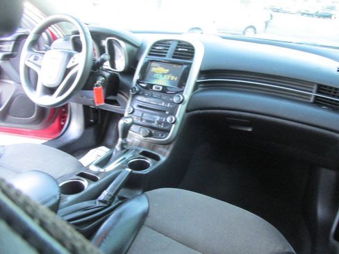 Used 2014 Chevrolet Malibu LT FWD image 15