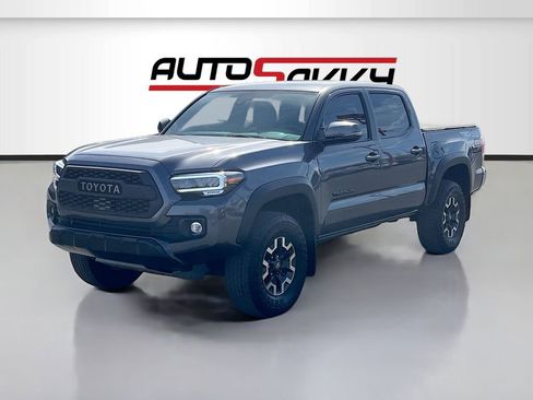 Used 2023 Toyota Tacoma TRD Off-Road AWD/4WD image 3